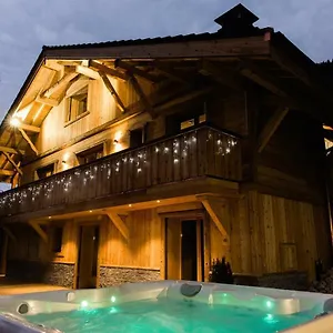 Bed & Breakfast Chalet Pura Vida, Essert-Romand